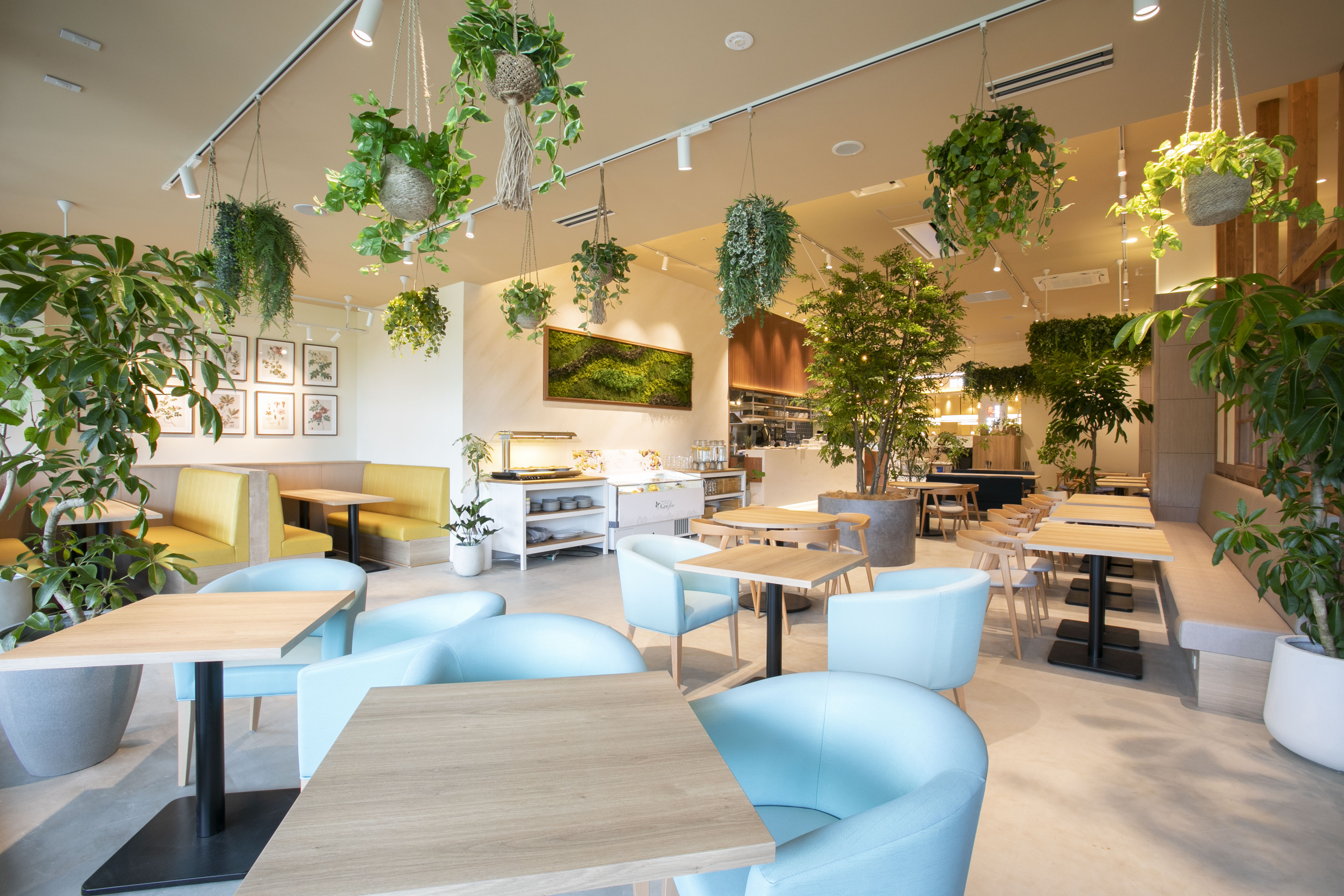 Cafe 看板、ソファー、机、パーテーション